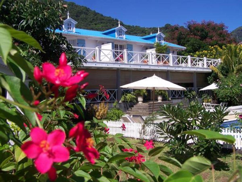Bed And Breakfast Maison Papaye La Gaulette Exterior foto